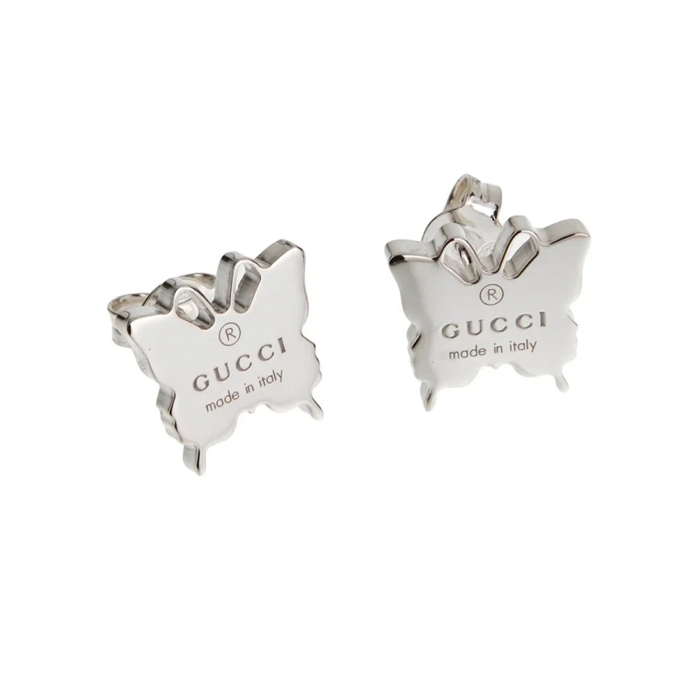 Gucci
Silver Butterfly Earrings - Picture 2 of 4